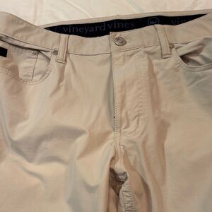Vineyard Vines Men’s Light Khaki Chino Pants
